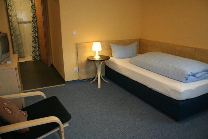 Hotel Zum Grunewald Dinslaken Oda fotoğraf