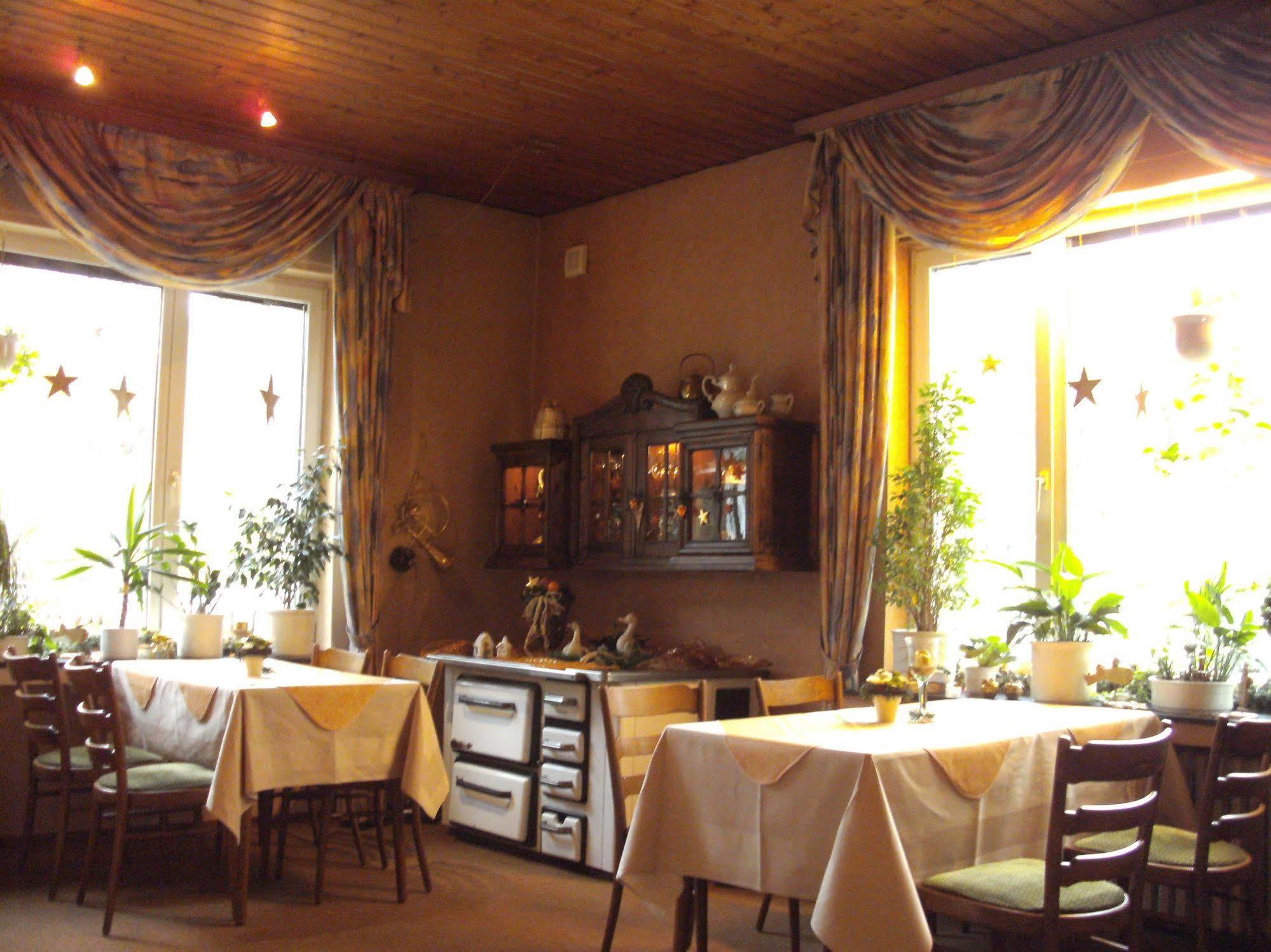 Hotel Zum Grunewald Dinslaken Dış mekan fotoğraf