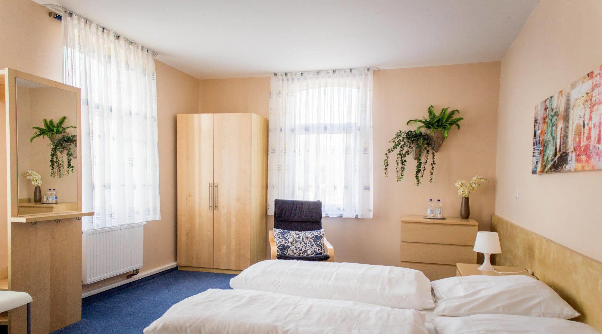 Hotel Zum Grunewald Dinslaken Dış mekan fotoğraf